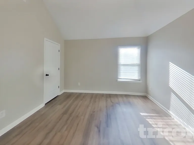4025 Trimrose Ct — Photo 13