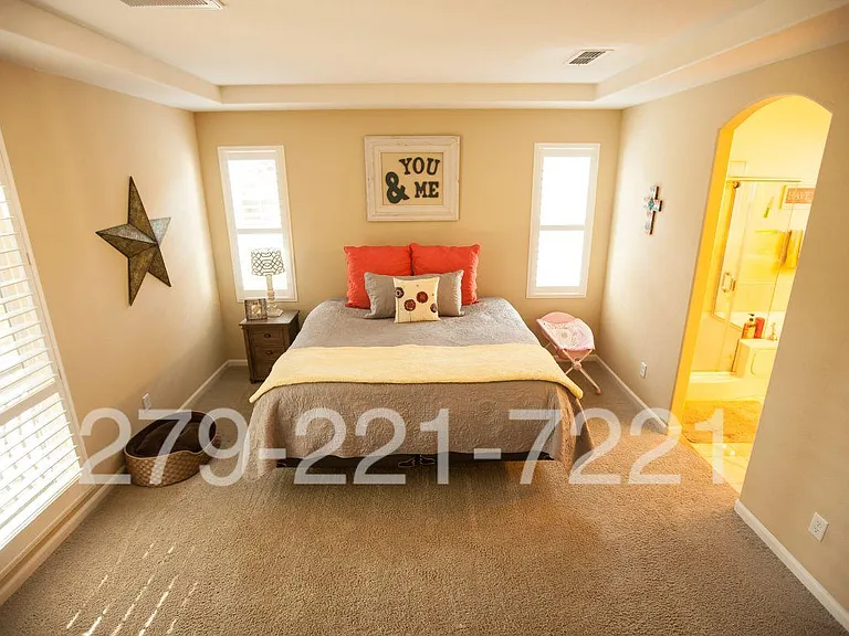 8058 Linda Isle Ln — Photo 30