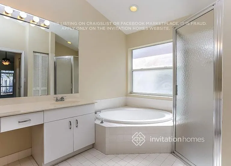 1369 Fairfax Cir E — Photo 13