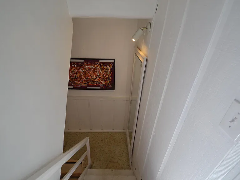 574 Terrace Ave #4 — Photo 3