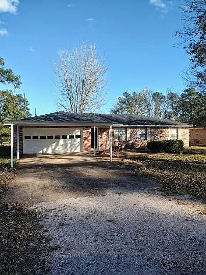 3 bed, 2.0 bath, 1404 sqft, $1,860 — Photo 1