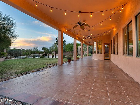 2nd image of 3276 W Tumamoc Dr
