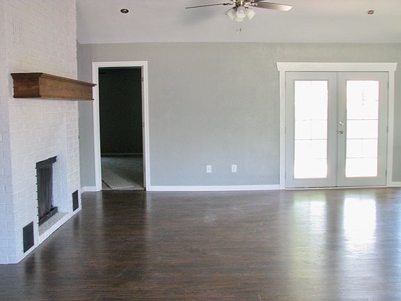 5th image of 107 Mustang Dr