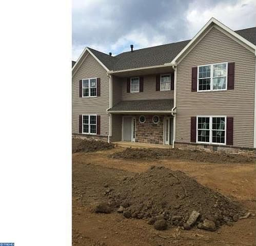 2nd image of 232 Springmont Dr
