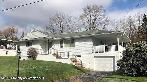 1st image of 204 Sally Dr