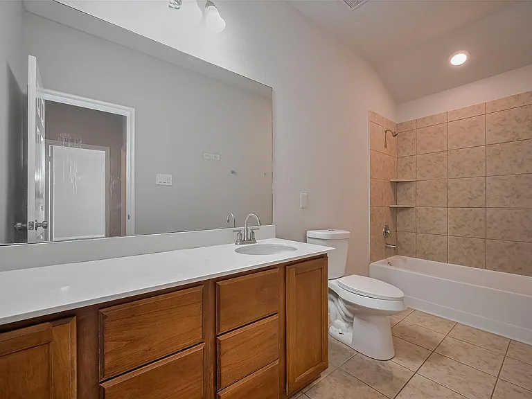 24114 Morrison Ln — Photo 30