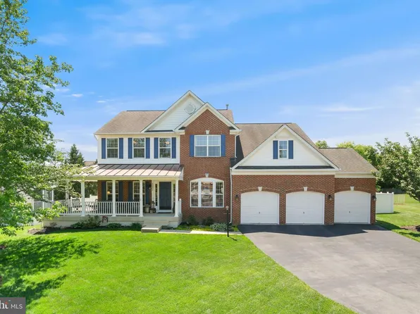 43299 Heather Leigh Ct, Ashburn, VA 20147