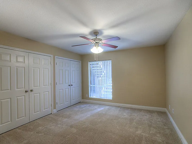 ASHTON PLACE APARTMENTS — Photo 14