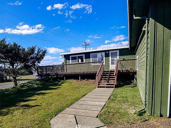 2nd image of 698 Ocean Shores Blvd SW