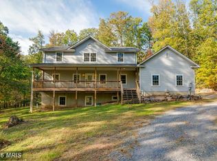 9839 Woodsboro Rd, Frederick, MD 21701