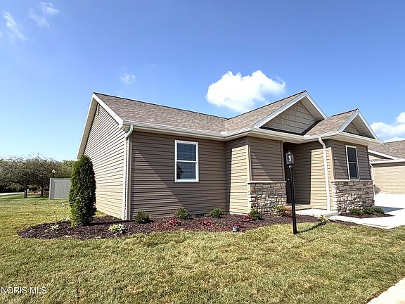 2nd image of 987 Greenbrier Rd #139