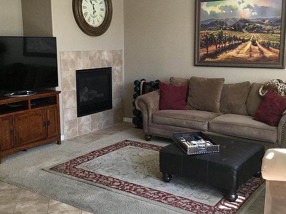 4th image of 1601 Esplanade Cir