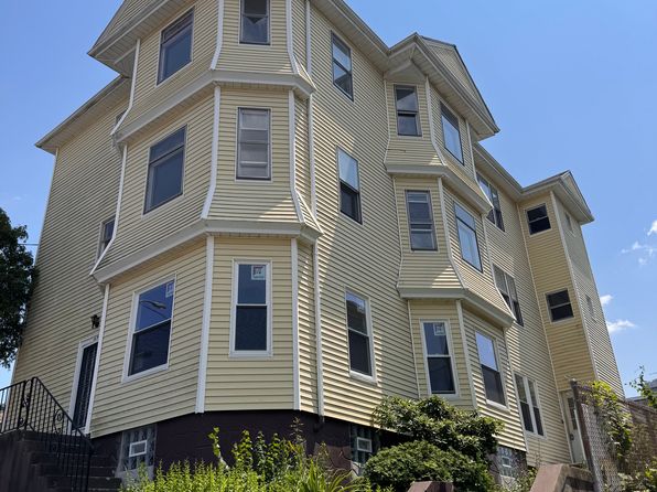169 Walnut St APT 2