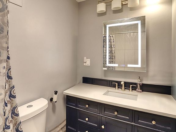 4th image of 285 Bergen Ave #2