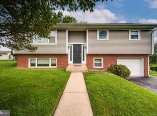 933 Philadelphia Ave, Shillington, PA 19607