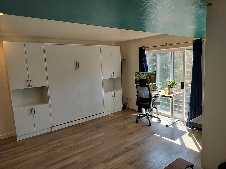712 E Denny Way #502 — Photo 4