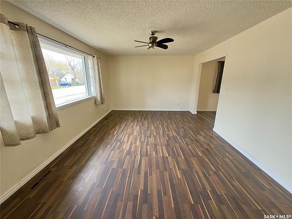 3rd image of 233 23rd STREET W