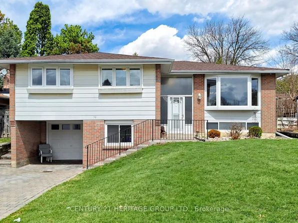 72 Romfield Circuit, Markham, ON L3T 3H6