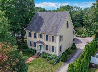 225 Spinney Rd, Portsmouth, NH 03801