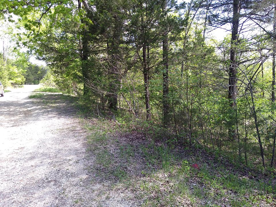 1st image of Wallace Dr