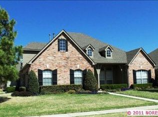 2325 W C St, Jenks, OK 74037