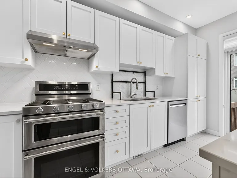 87 Coco Pl — Photo 18