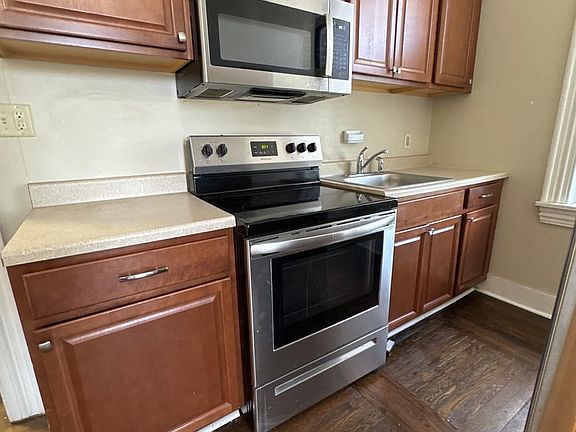 5th image of 618 Delaware Ave #4