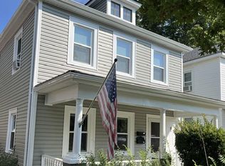 807 Wolfe St, Fredericksburg, VA 22401