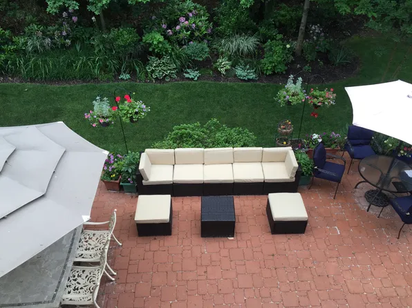 8530 Barrow Furnace Ln, Lorton, VA 22079