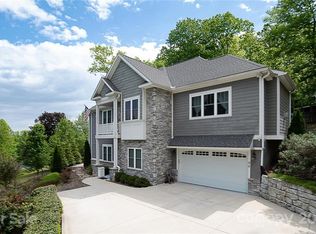 96 Overlook Rd, Asheville, NC 28803