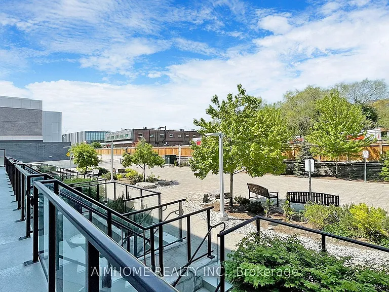 780 Sheppard Ave E #28 — Photo 4