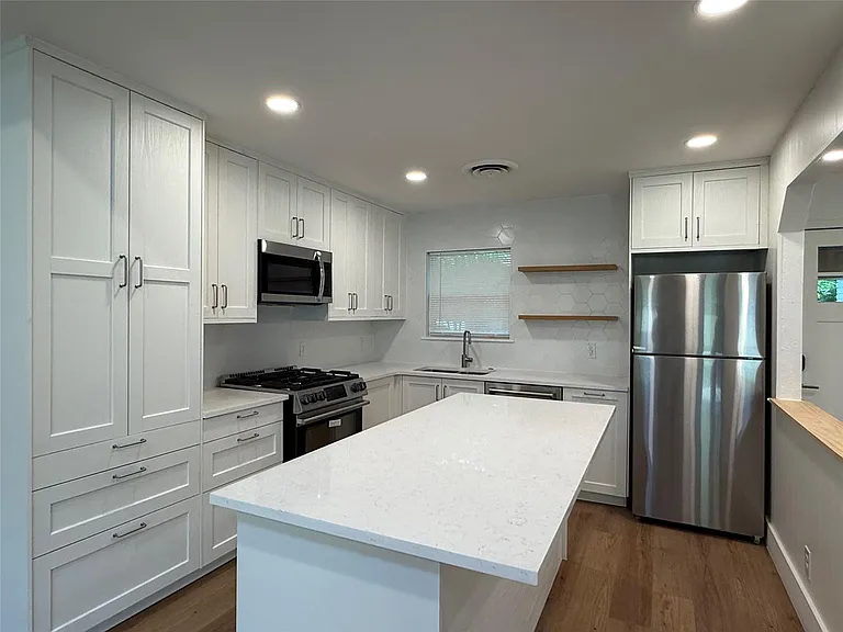 6712 Bryn Mawr Dr — Photo 7