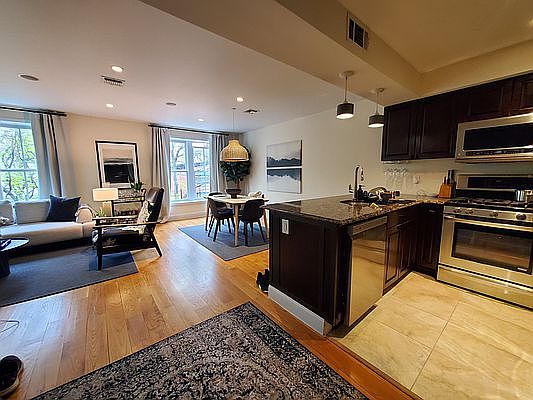 4th image of 75 Livingston St #3F