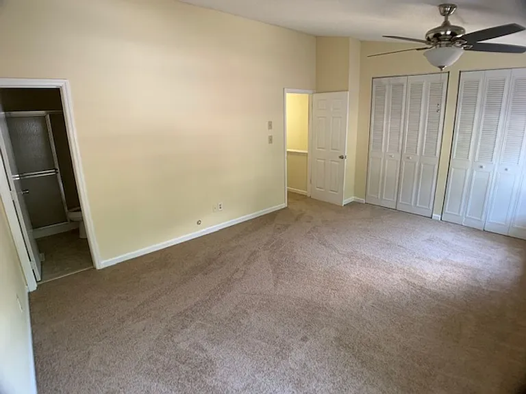 1806 Sara Ln — Photo 8