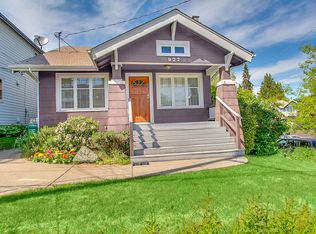922 N 45th St, Seattle, WA 98103