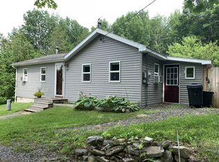877 W River Rd, Augusta, ME 04330