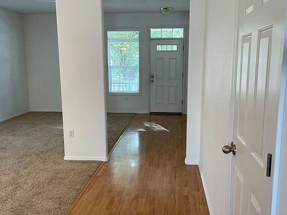 5th image of 4421 NE 163rd Ave
