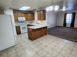 3586 E Rock Creek Rd APT D3, Eagle Mountain, UT 84005
