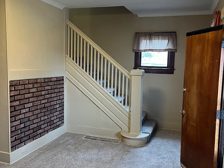 803 Caroline St — Photo 3