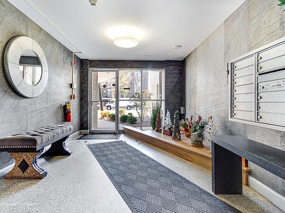 4th image of 5214 Galitz St APT 103