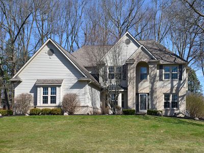 8284 Brookstone Ln, Clarkston, MI, 48348