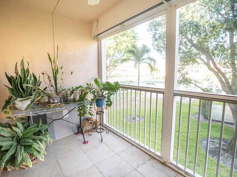 400 Village Green Cir W #214 — Photo 12