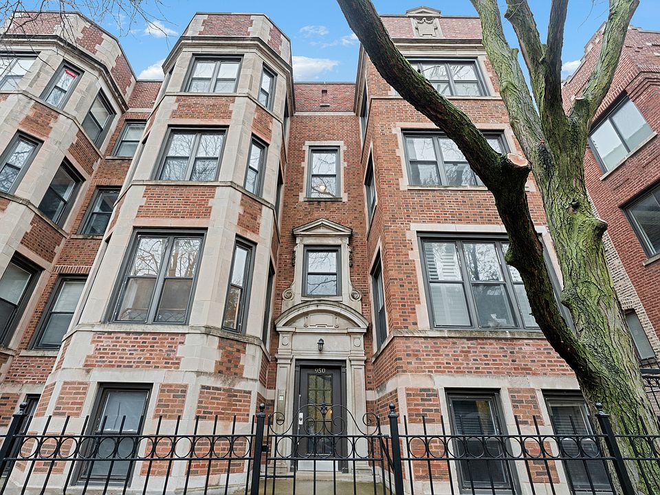 1st image of 950 W Belle Plaine Ave APT 1W