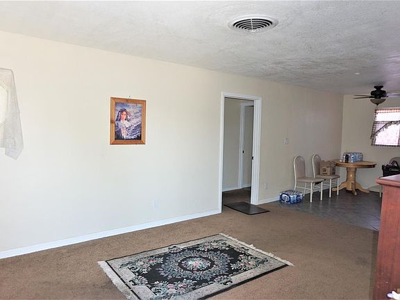 2nd image of 1113 E Elizabeth St