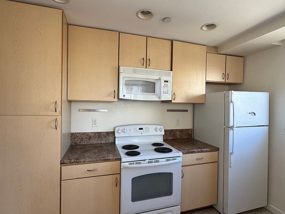 1st image of 111 N 9th St Unit 300