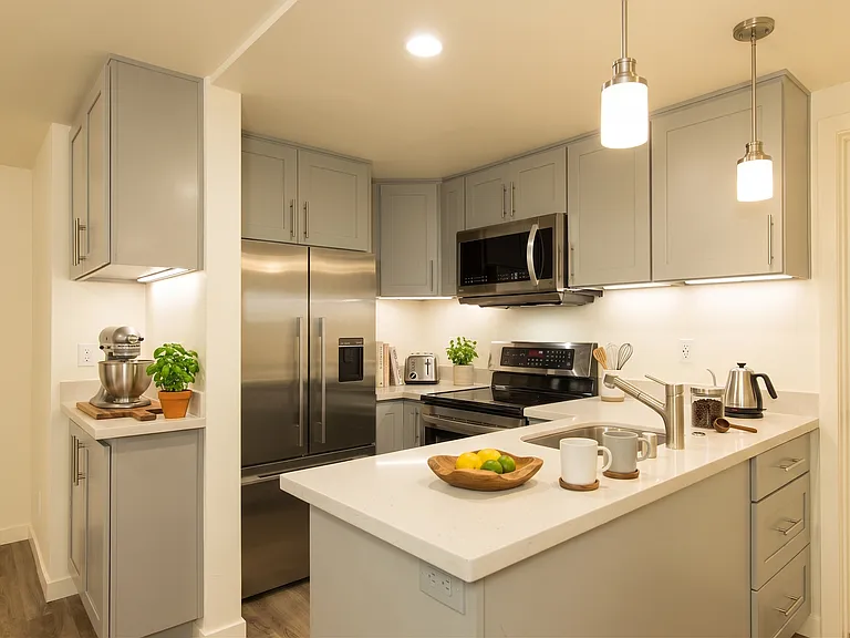 2237 Apartments - Located in the Heart of Ballard — Photo 2