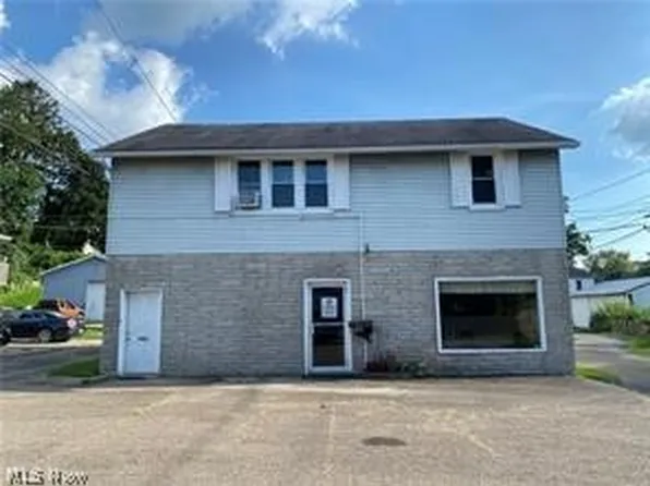 818 Abrams Ln, Cambridge, OH 43725