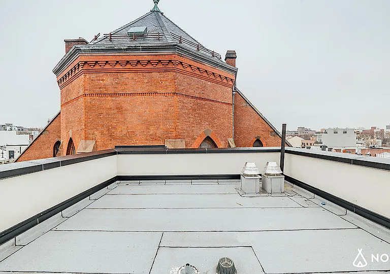 312 Devoe St #1B — Photo 17
