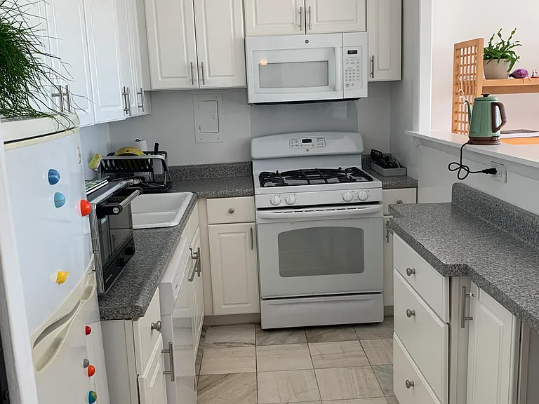 Awesome kitchen with plenty of countertop space.