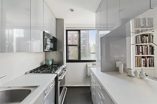 Rented by LG Fairmont Group | media 28